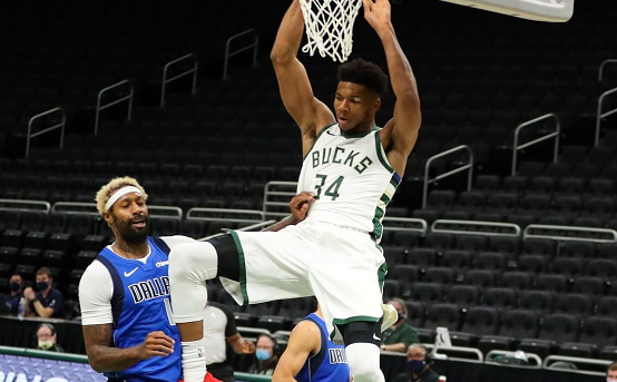 蒂姆重要时刻领先优势明显，雄鹿带队取胜！