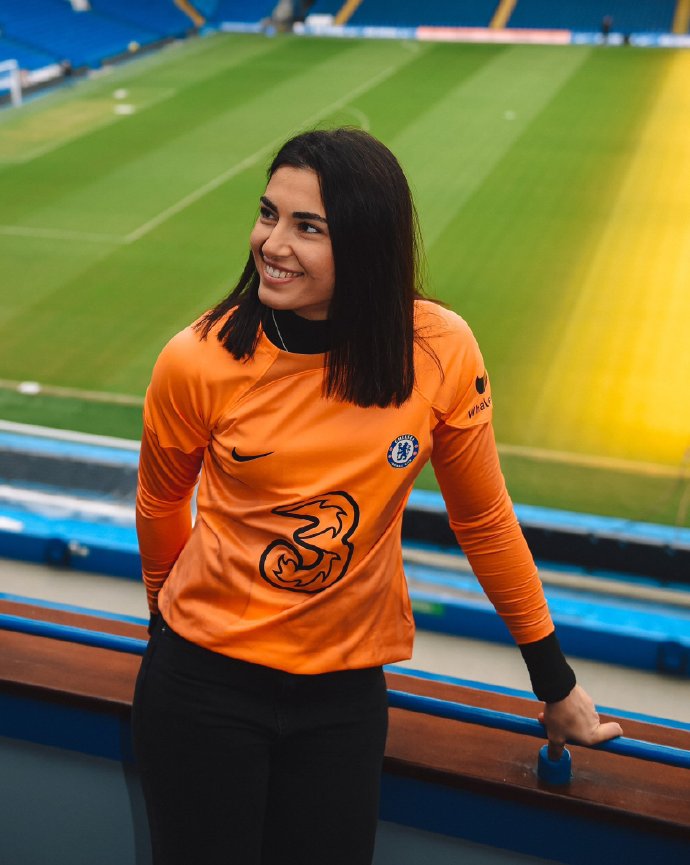  出色防守引爆全场！，穆古鲁扎意外战胜切尔西全场沸腾不已