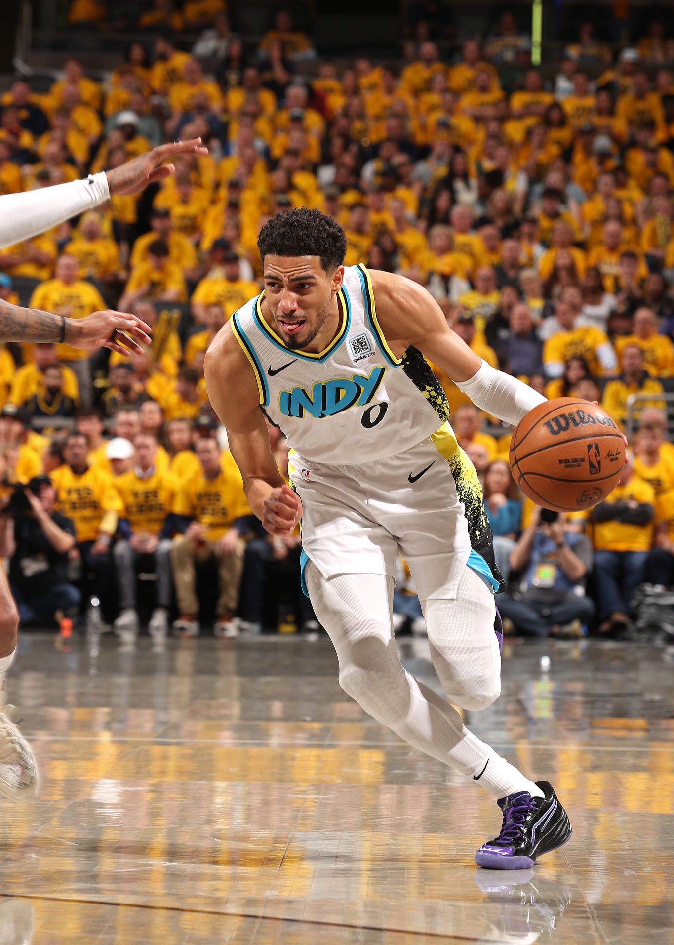 包含NBA总决赛赛程吃紧；密尔沃基雄鹿清晨豪取连胜；信心回归；年轻球员得到机会的词条九游娱乐平台